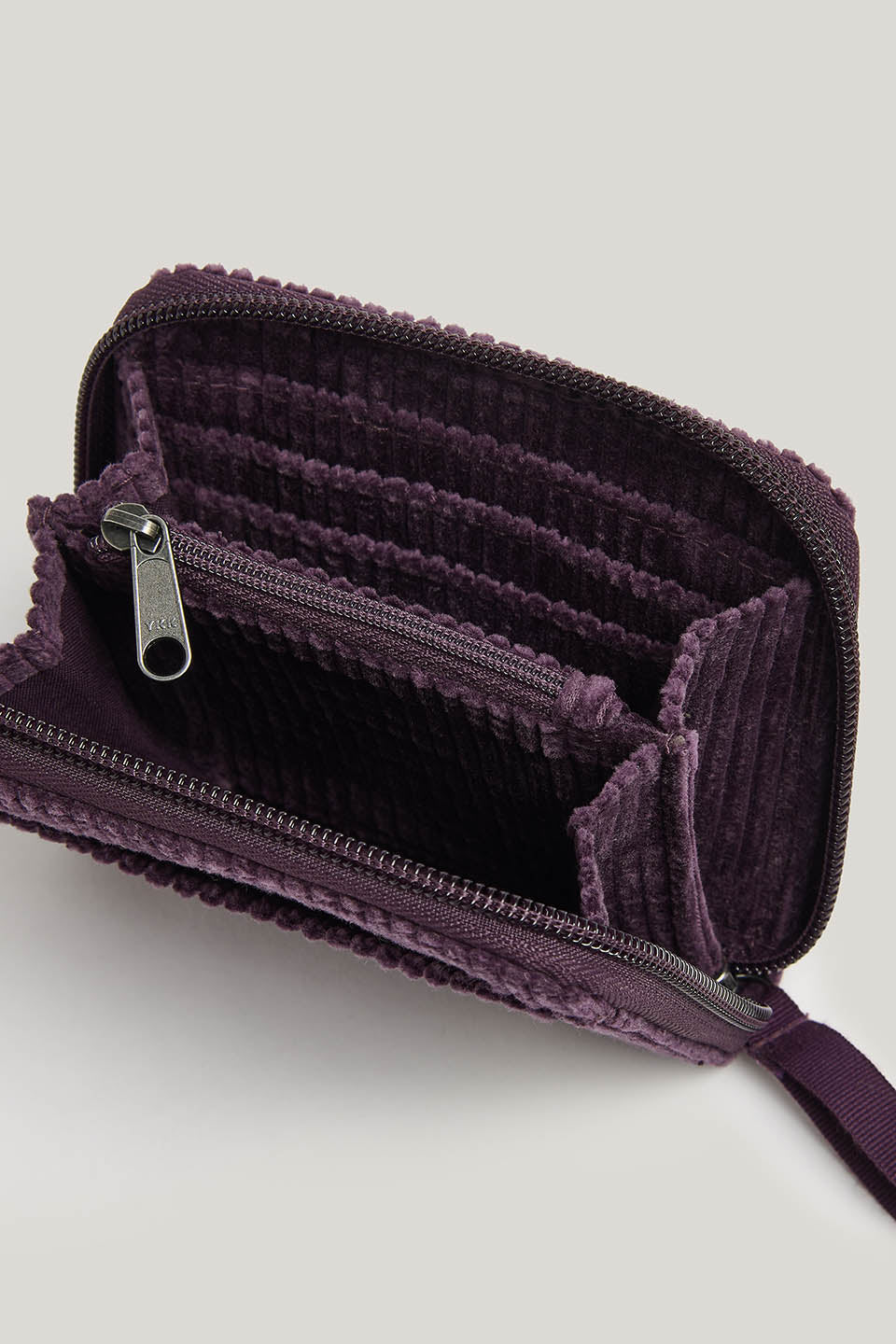 Evan - Corduroy Purse in Plum Perfect