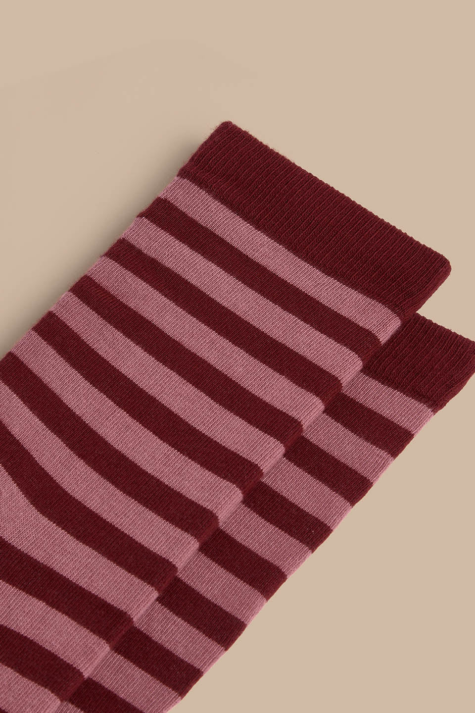 JoJo - Ankle Socks Organic Cotton in Pink and Burgundy Stripe