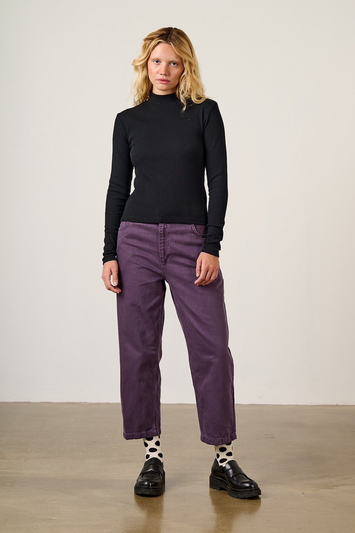 Tia - Long Sleeve Funnel Neck Top Cotton in Black
