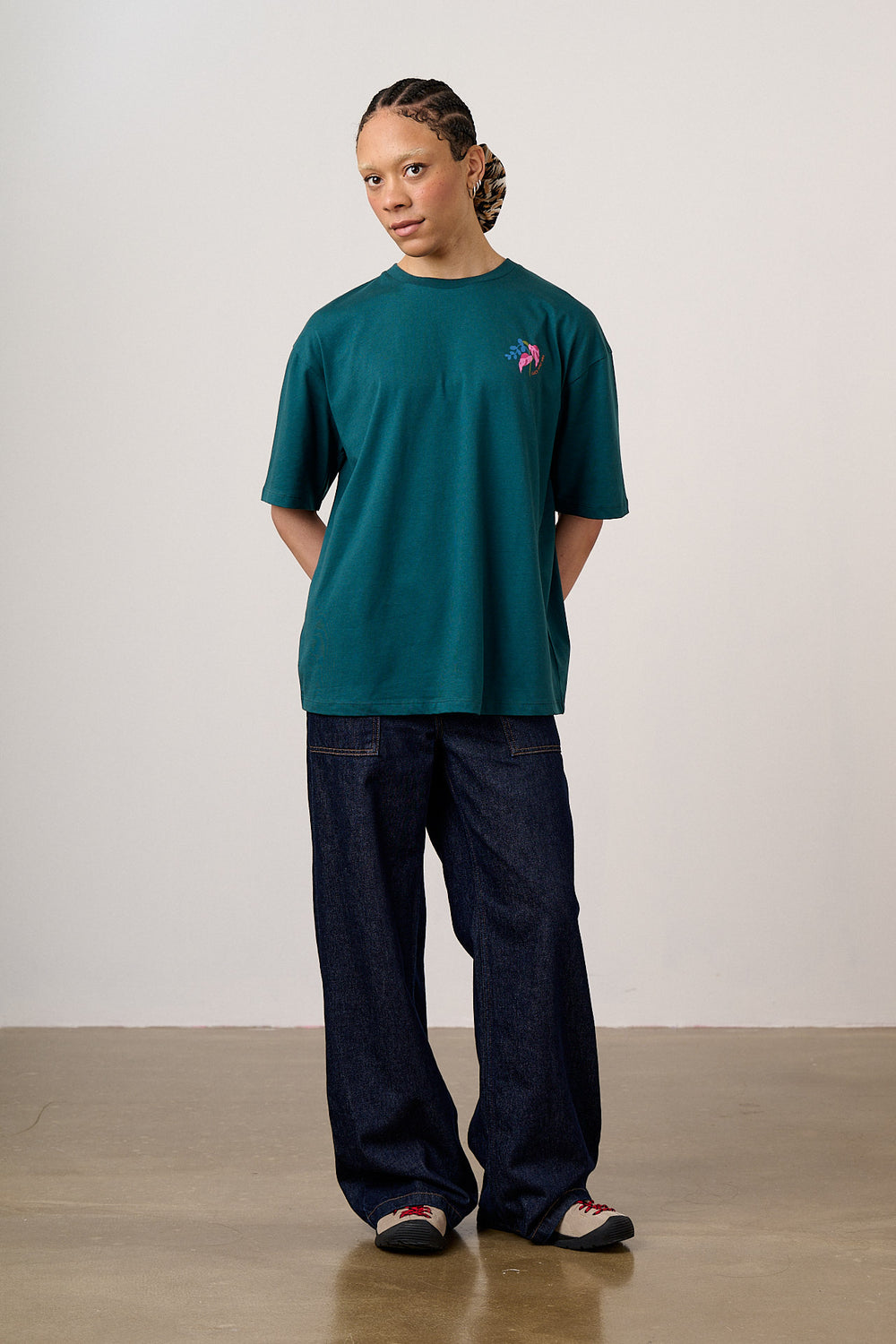 Benny - Oversized T-Shirt Organic Cotton in Green Wild Expression Print