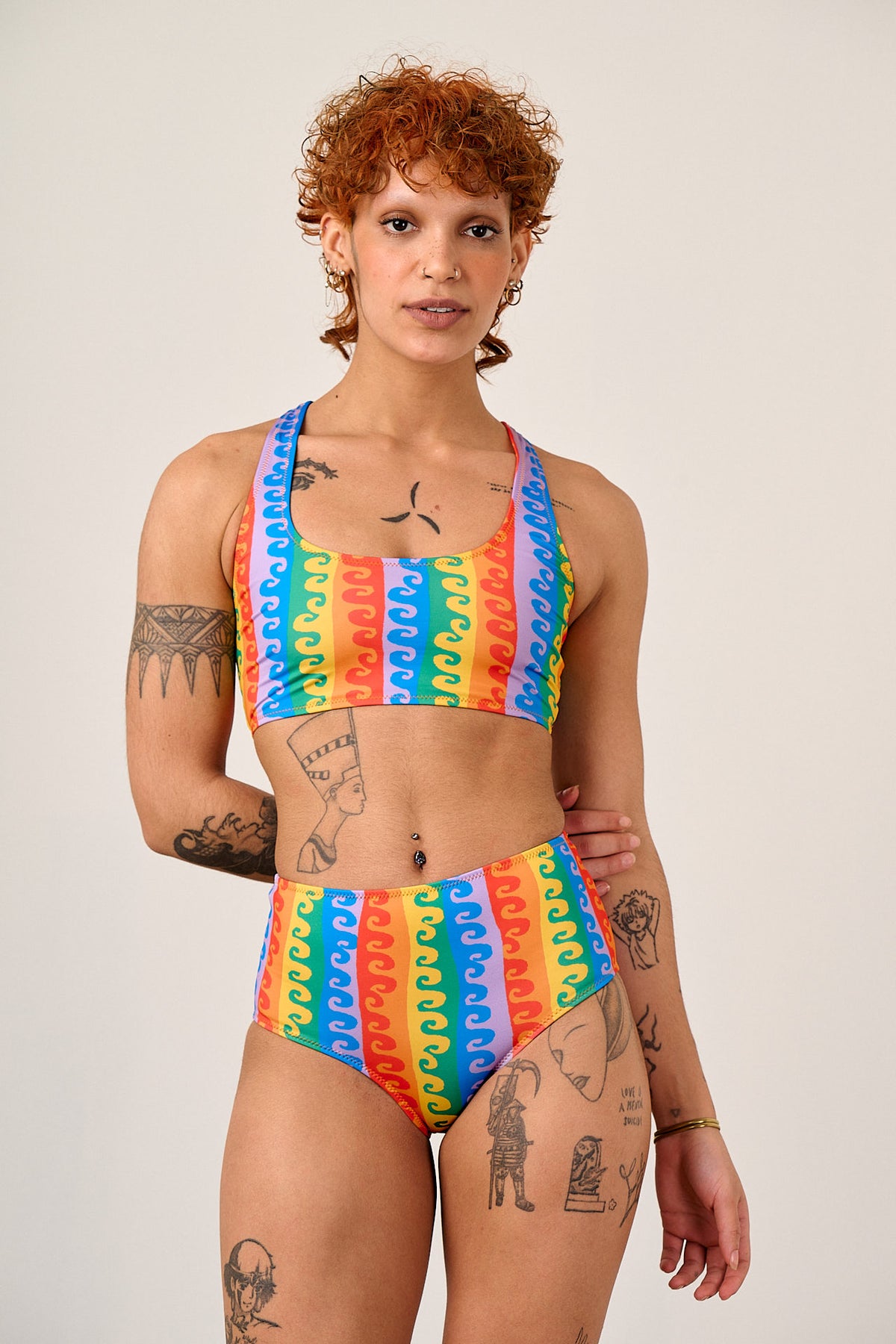 Bronte - High Rise Bikini Bottoms Recycled Polyester in Rainbow Wave