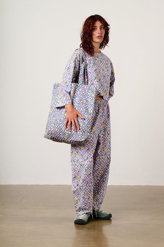 Catalina - Oversized Tote Organic Cotton in Ditsy Floral Checkerboard