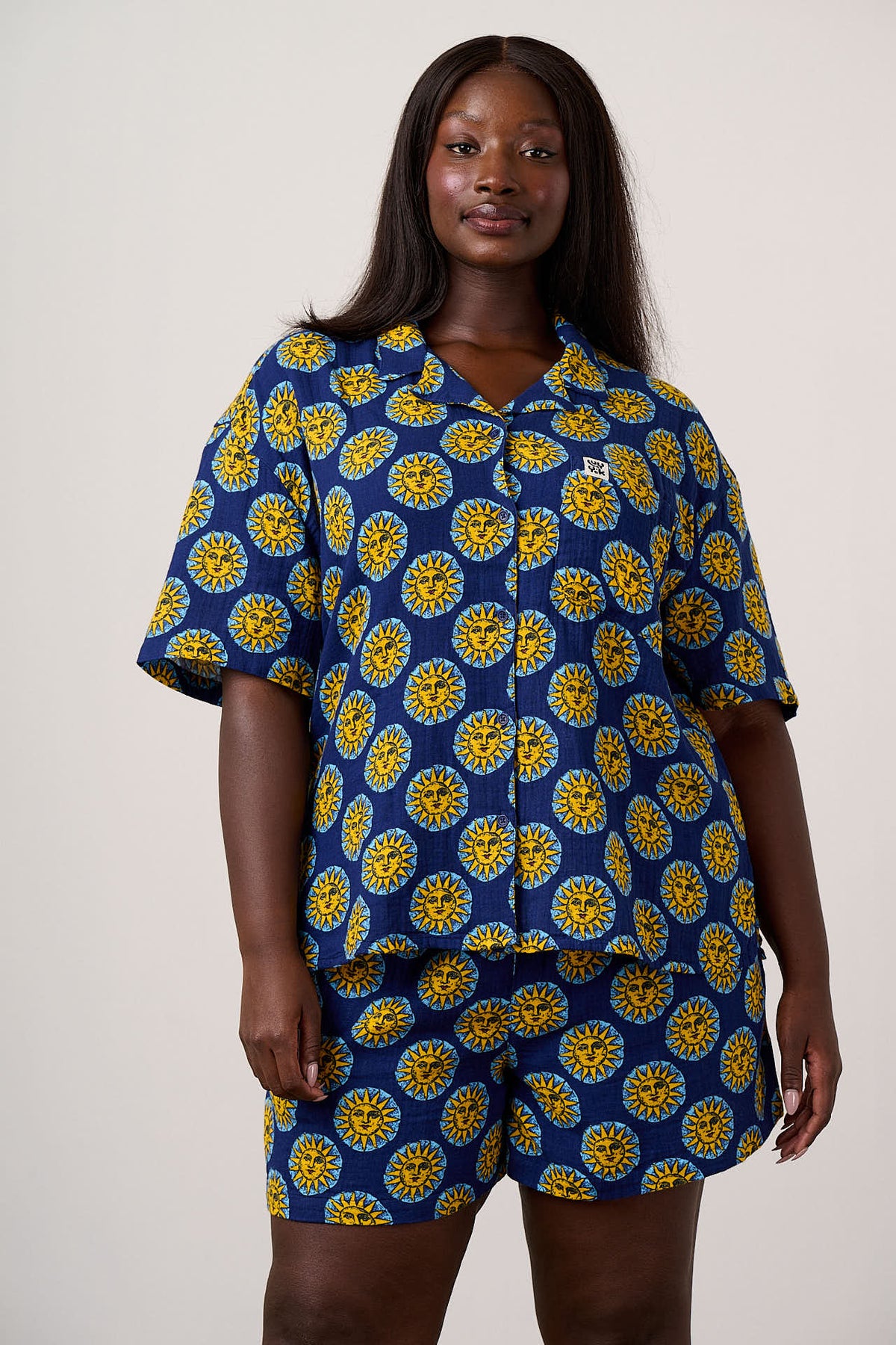 Charlie - Cotton Shorts in Navy Cosmic Suns Print