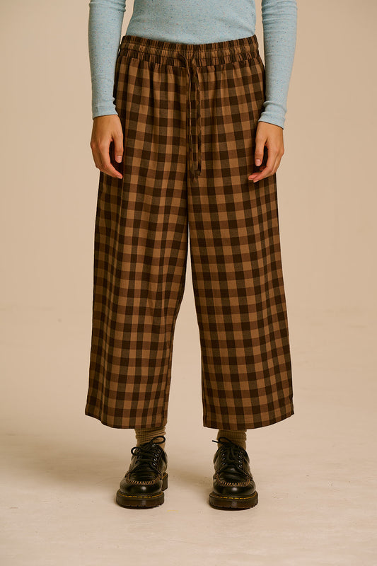 Chuck - Wide Leg Trousers Organic Cotton in Black & Brown Check