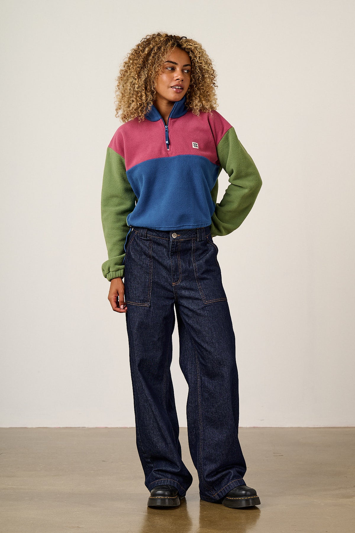 Blake - Cropped Fleece Recycled Polyester in Green, Purple and Blue Colourblock
