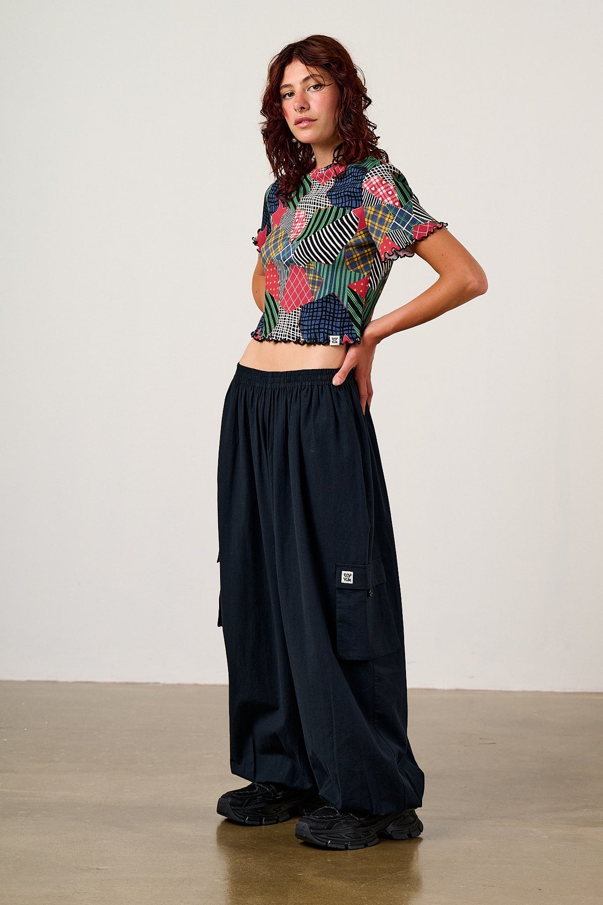 Greta - Cropped Top Cotton in Patchwork Star Print