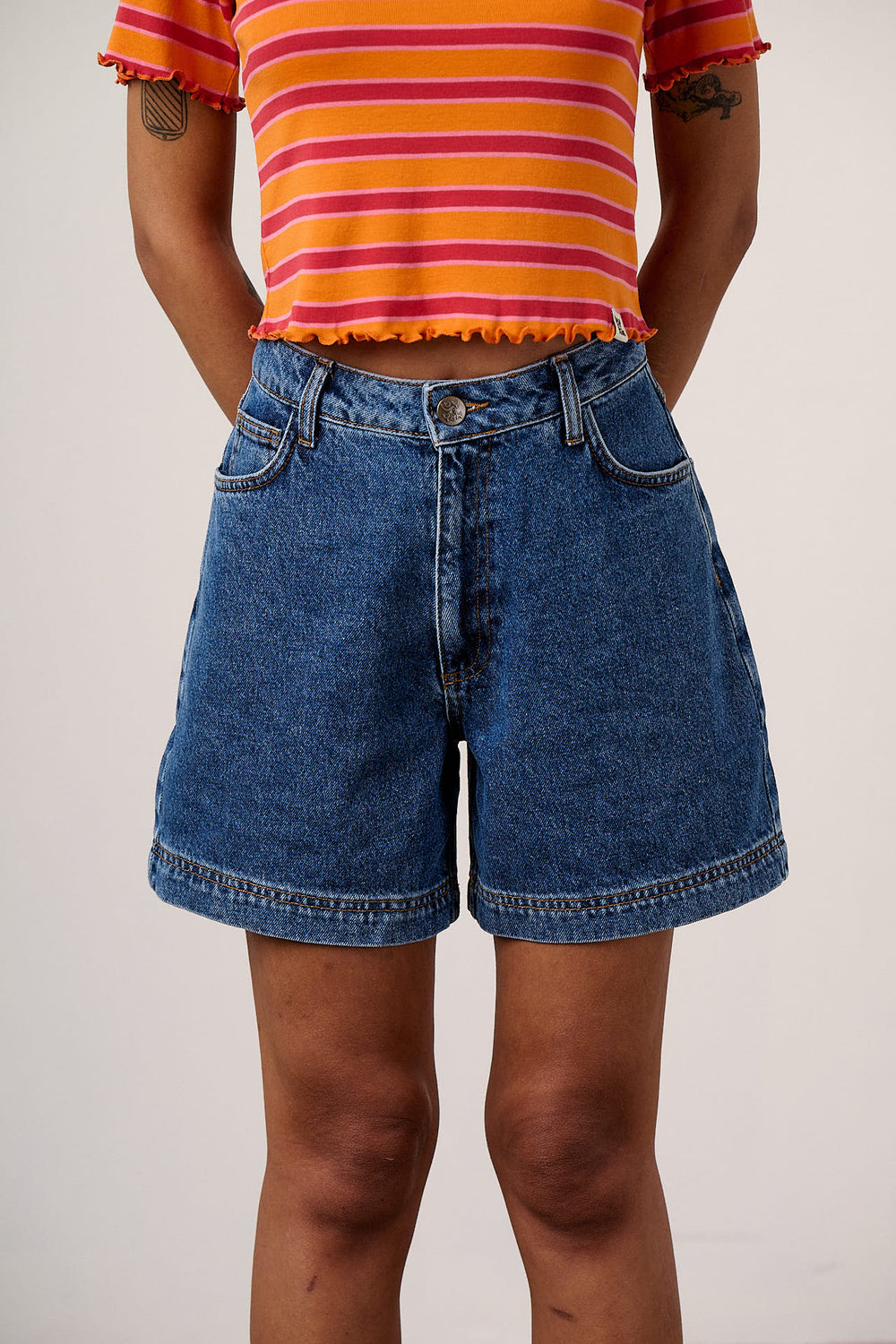 Lexi - High Waist Shorts Organic Cotton Denim in Mid Wash Blue