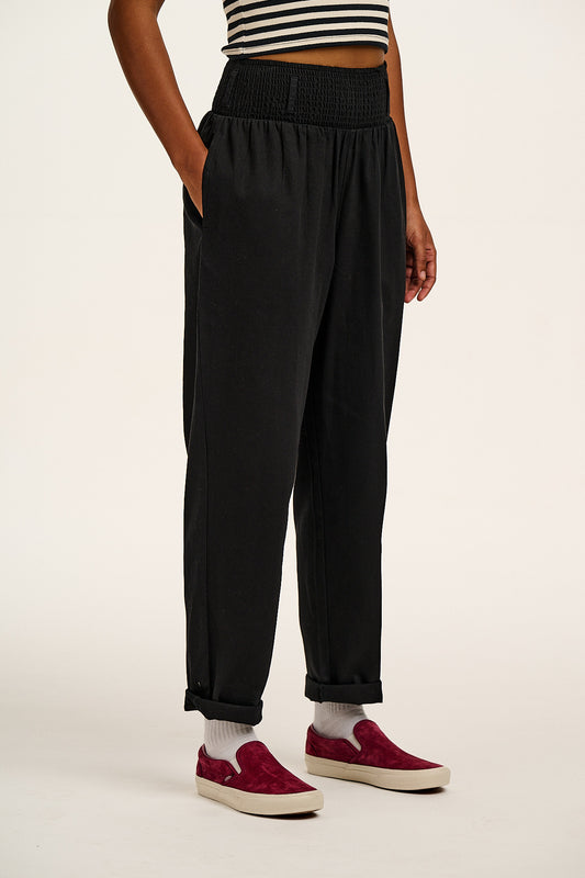 Alexa - Tapered Leg Trousers Organic Cotton in Black