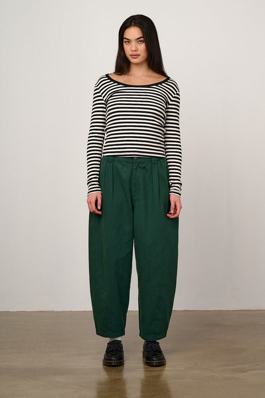 Ashby - Barrel Leg Trousers Organic Cotton in Posy Green