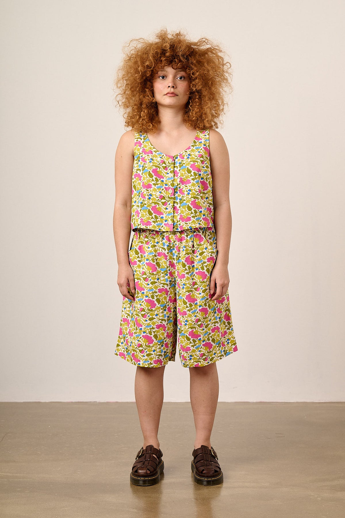 Madero - Knee Length Shorts ECOVERO Viscose Blend in Carnation Print