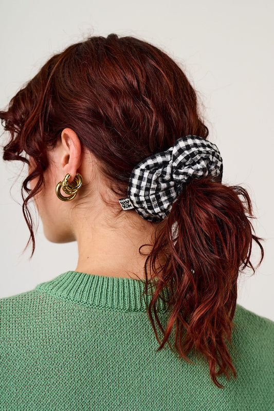 Mimmi - Scrunchie Organic Cotton in Black and White Check