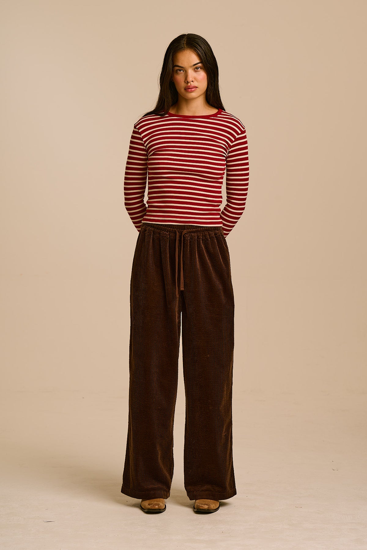Norris - Wide Leg Trousers Organic Cotton Corduroy in Chocolate