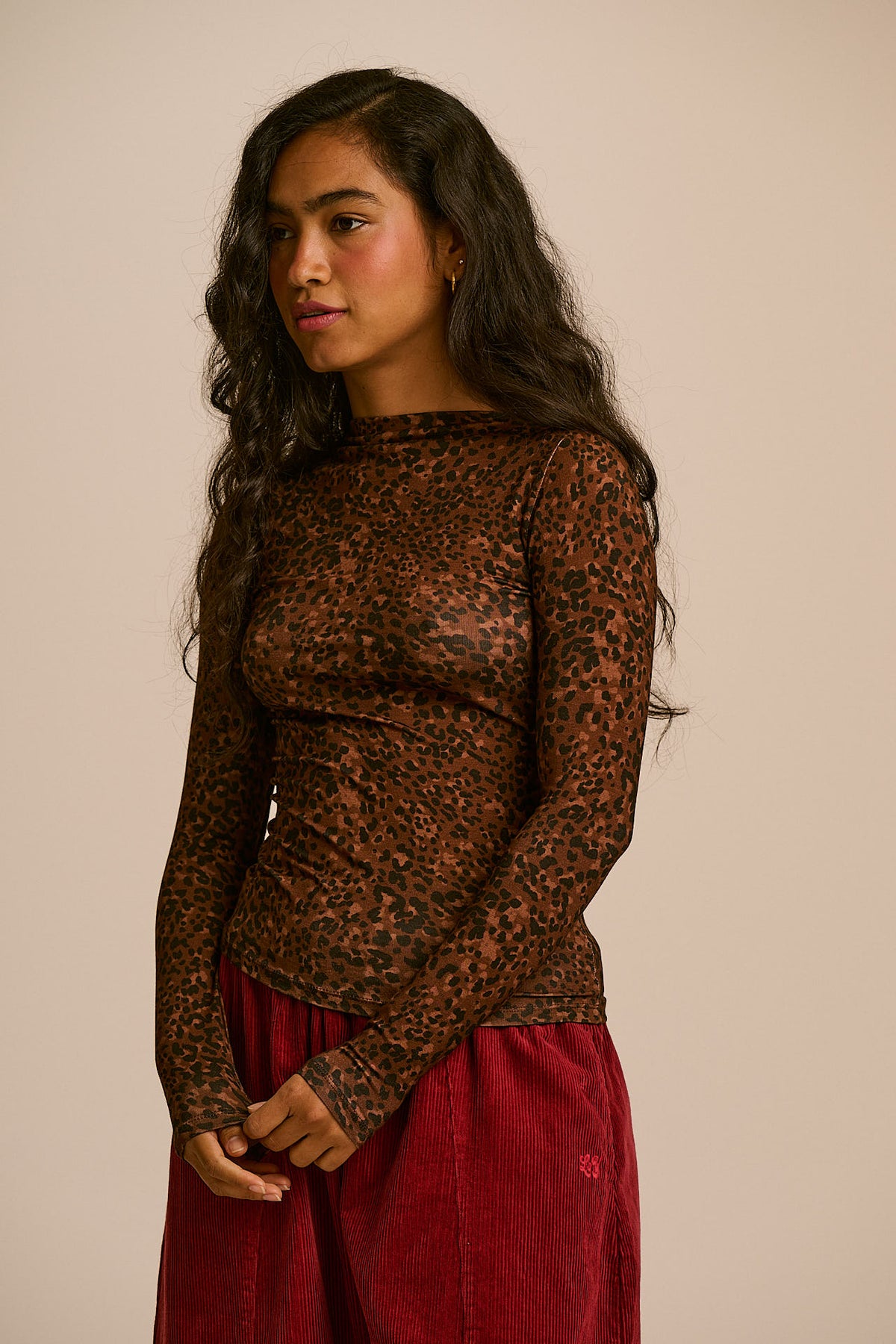Sara - Long Sleeve Mock Neck Top Viscose in Animal