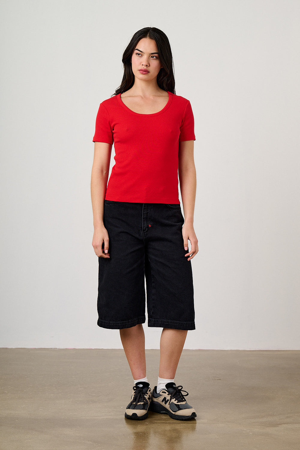 Vita - Scoop Neck T-Shirt Organic Cotton in Red