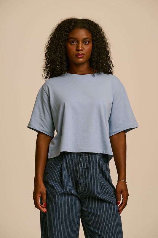 Zayla - Cropped Boxy T-Shirt Organic Cotton in Dusky Blue
