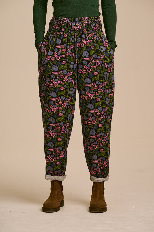 Alexa - Tapered Leg Trousers Organic Cotton in Grunge Ditsy Floral