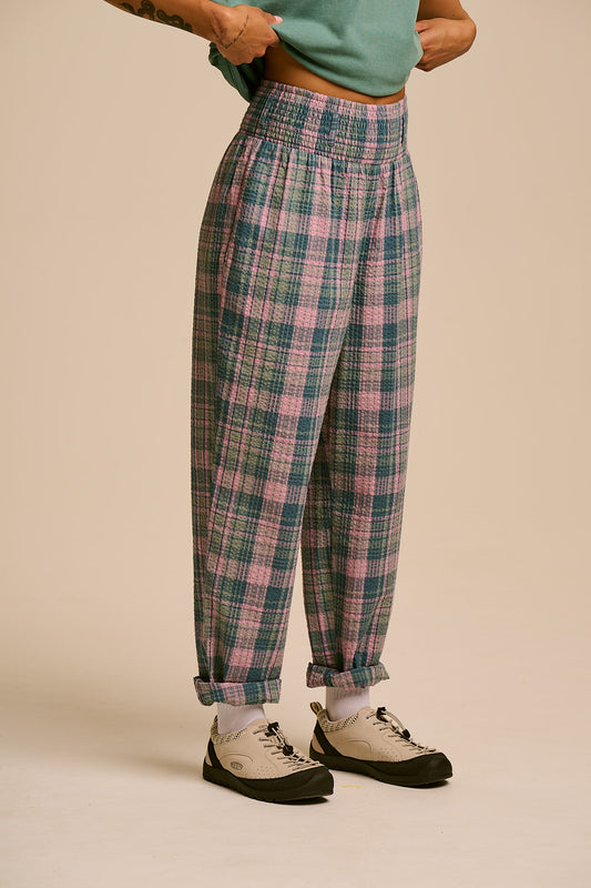 Alexa - Tapered Leg Trousers Organic Cotton Seersucker in Palace Check