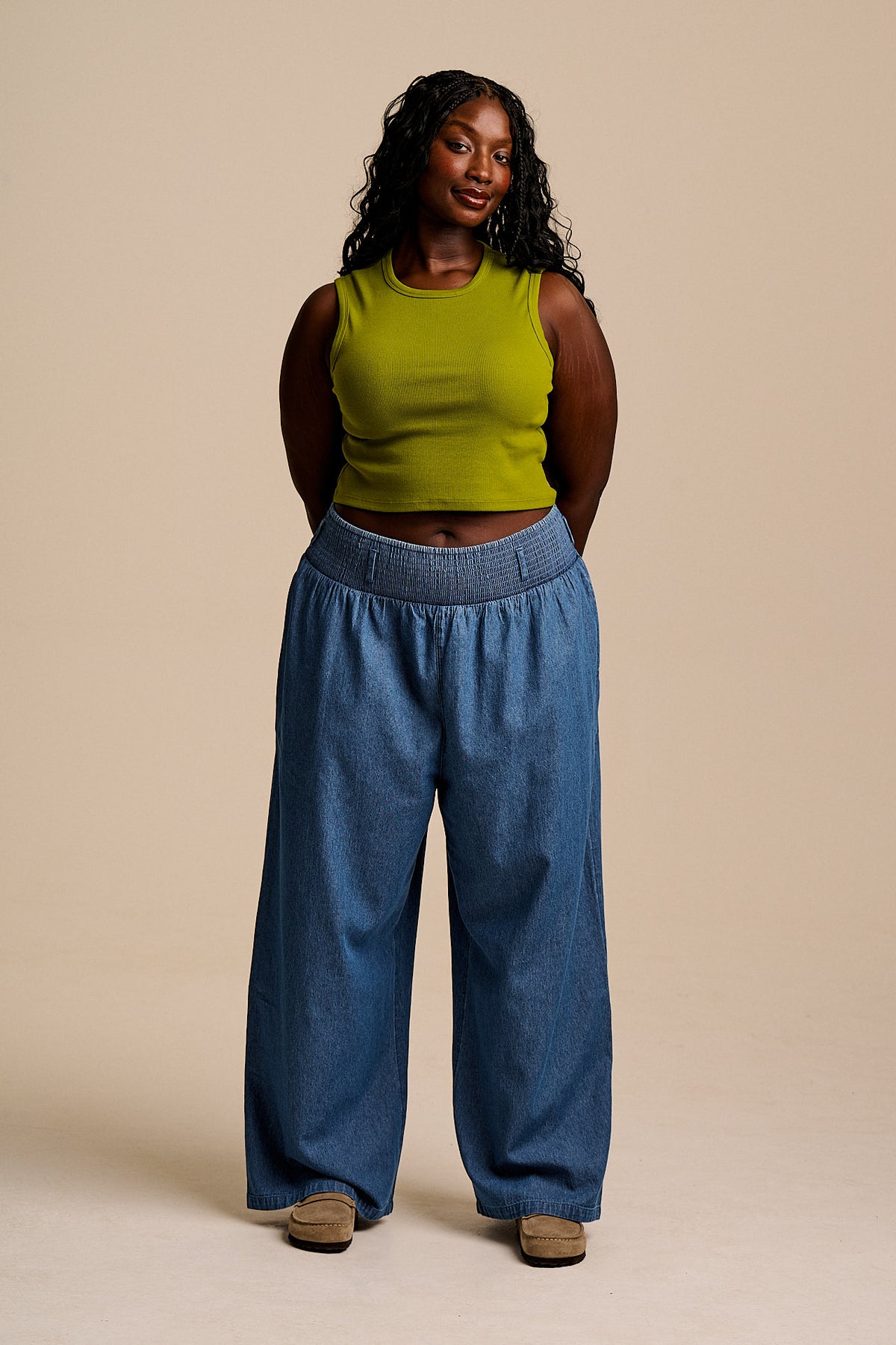 Alex - Wide Leg Trousers - Organic Cotton in Mid Wash Blue