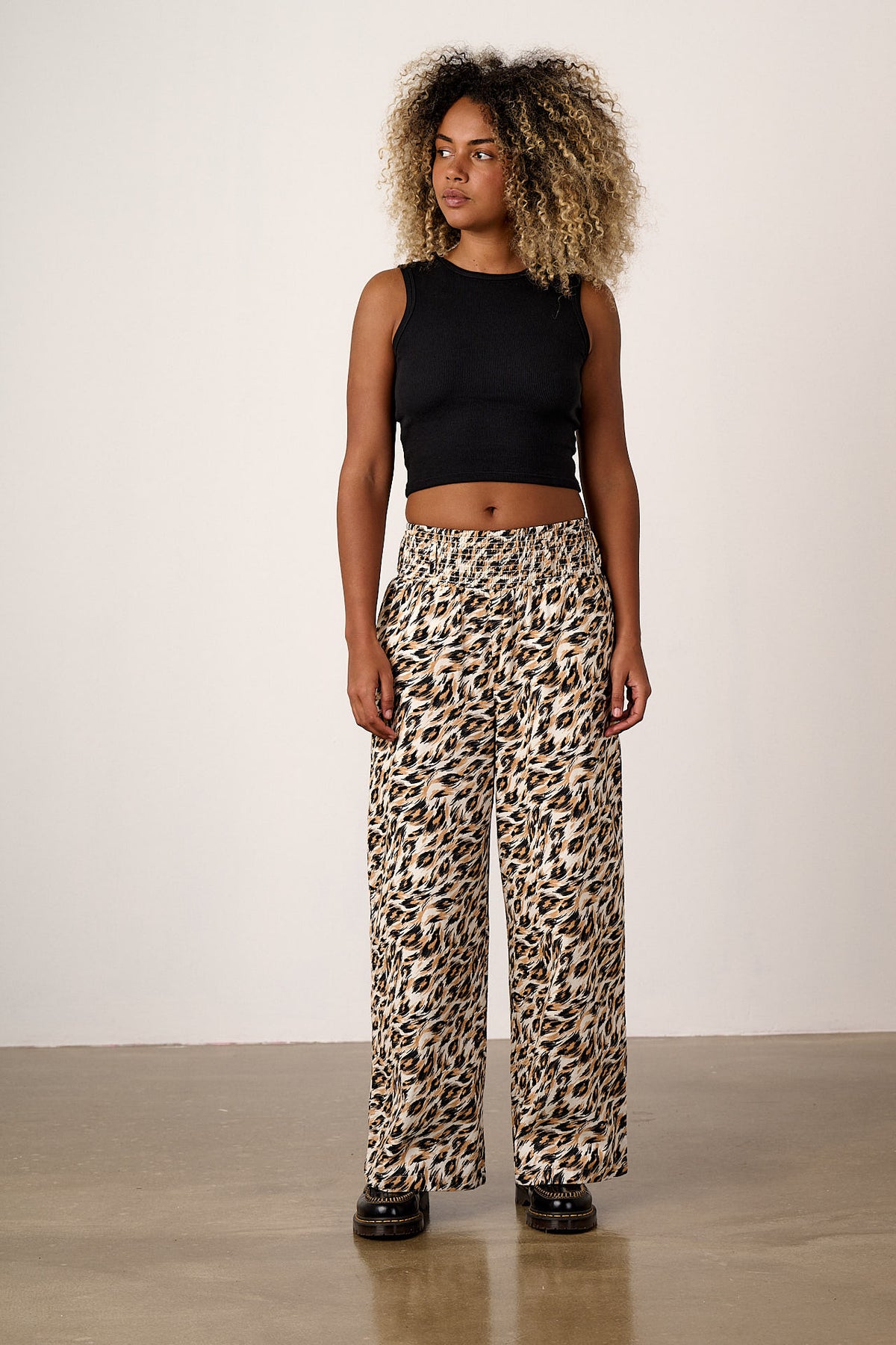 Alex - Wide Leg Trousers Organic Cotton in Leo Swirl