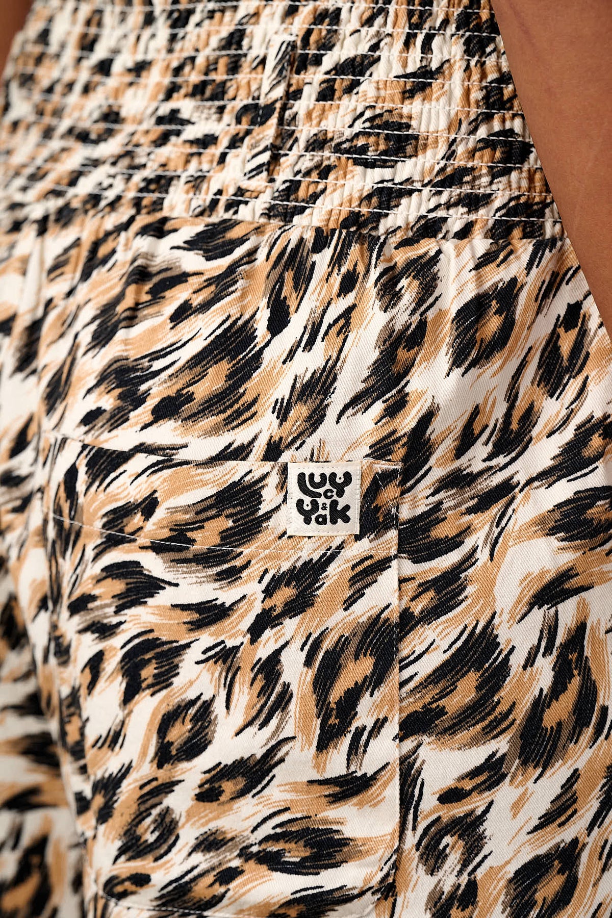Alex - Wide Leg Trousers Organic Cotton in Leo Swirl