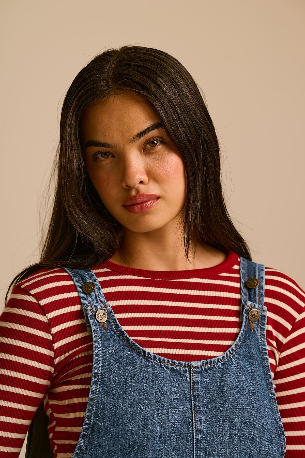 Ara - Barrel Leg Dungarees Organic Cotton Denim in New Mid Wash
