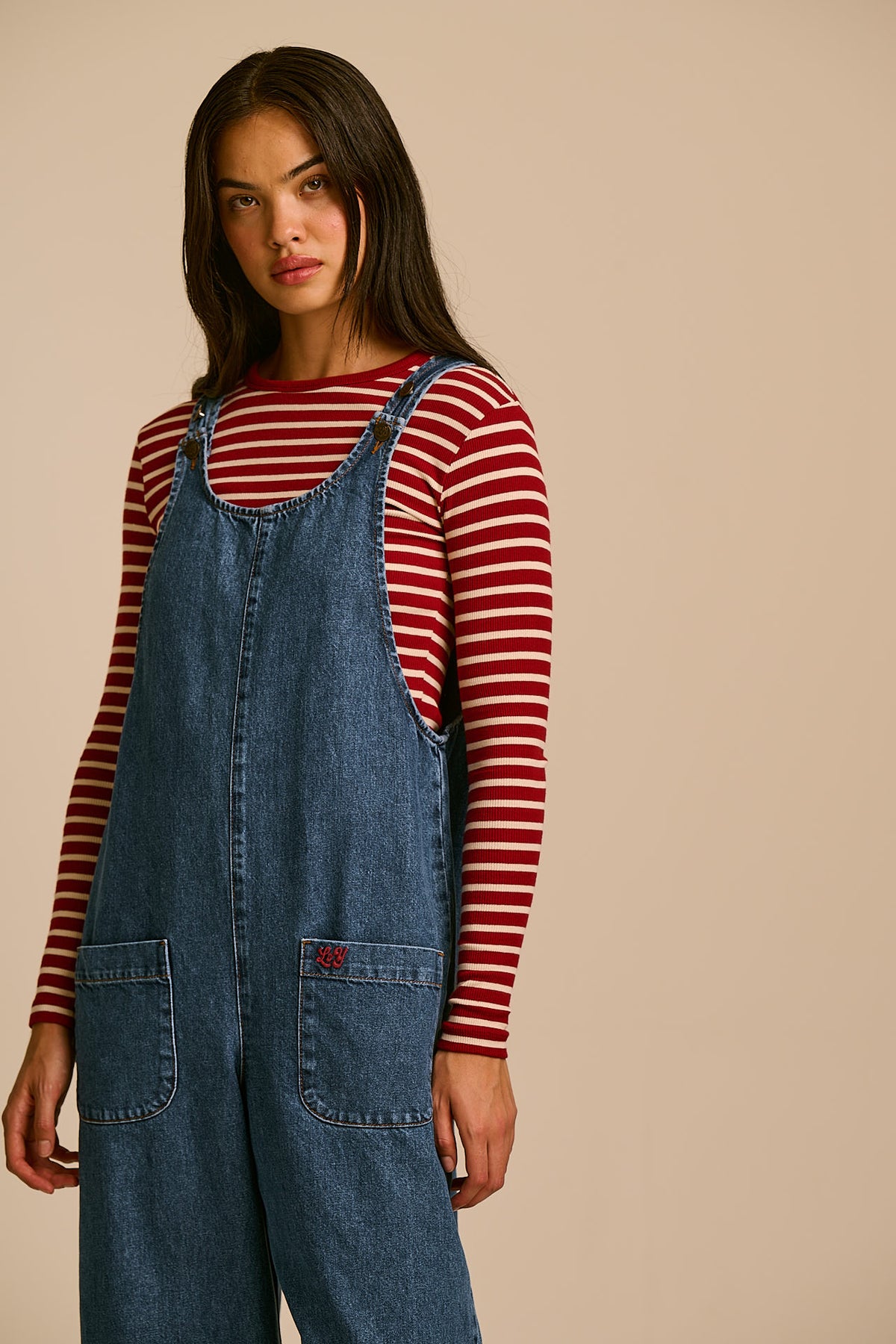 Ara - Barrel Leg Dungarees Organic Cotton Denim in New Mid Wash