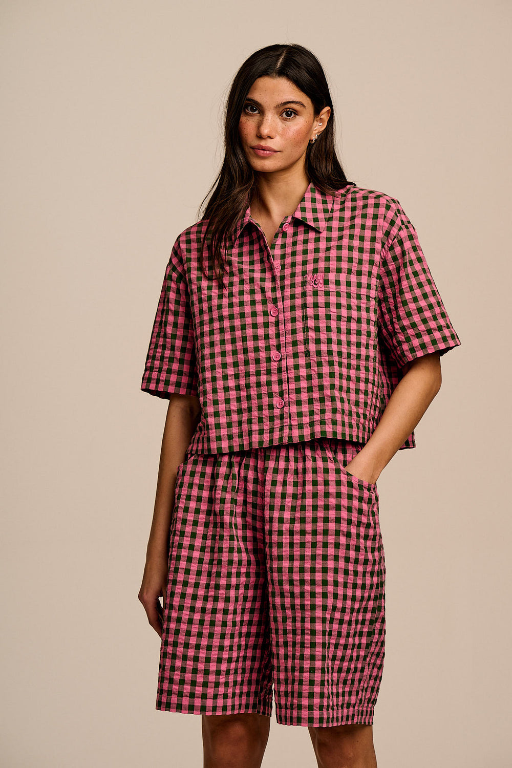 Madero - Knee Length Shorts Organic Cotton Seersucker in Pink & Green Gingham