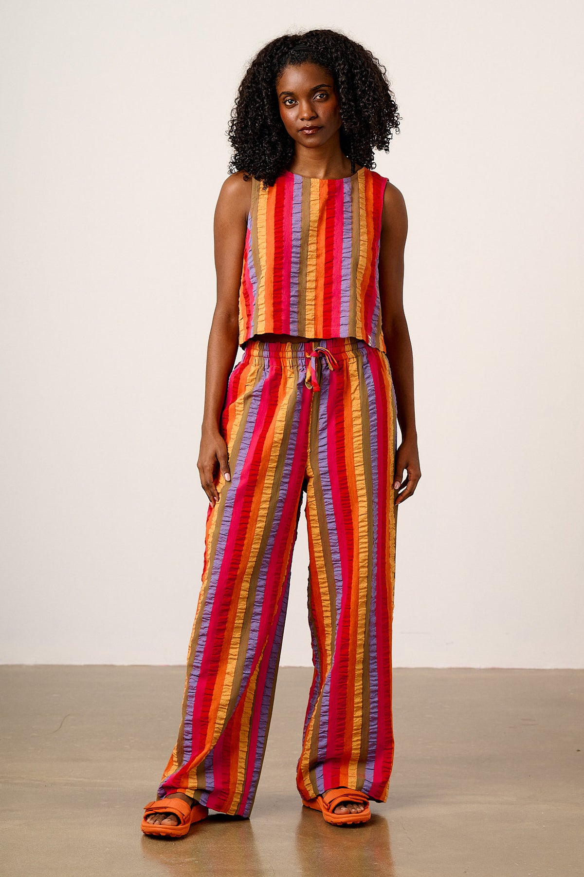 Norris - Wide Leg Trousers Organic Cotton Seersucker in Wide Rainbow Stripe