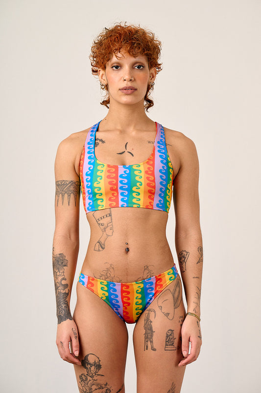 Aria - Low Rise Bikini Bottoms Recycled Polyester in Rainbow Wave