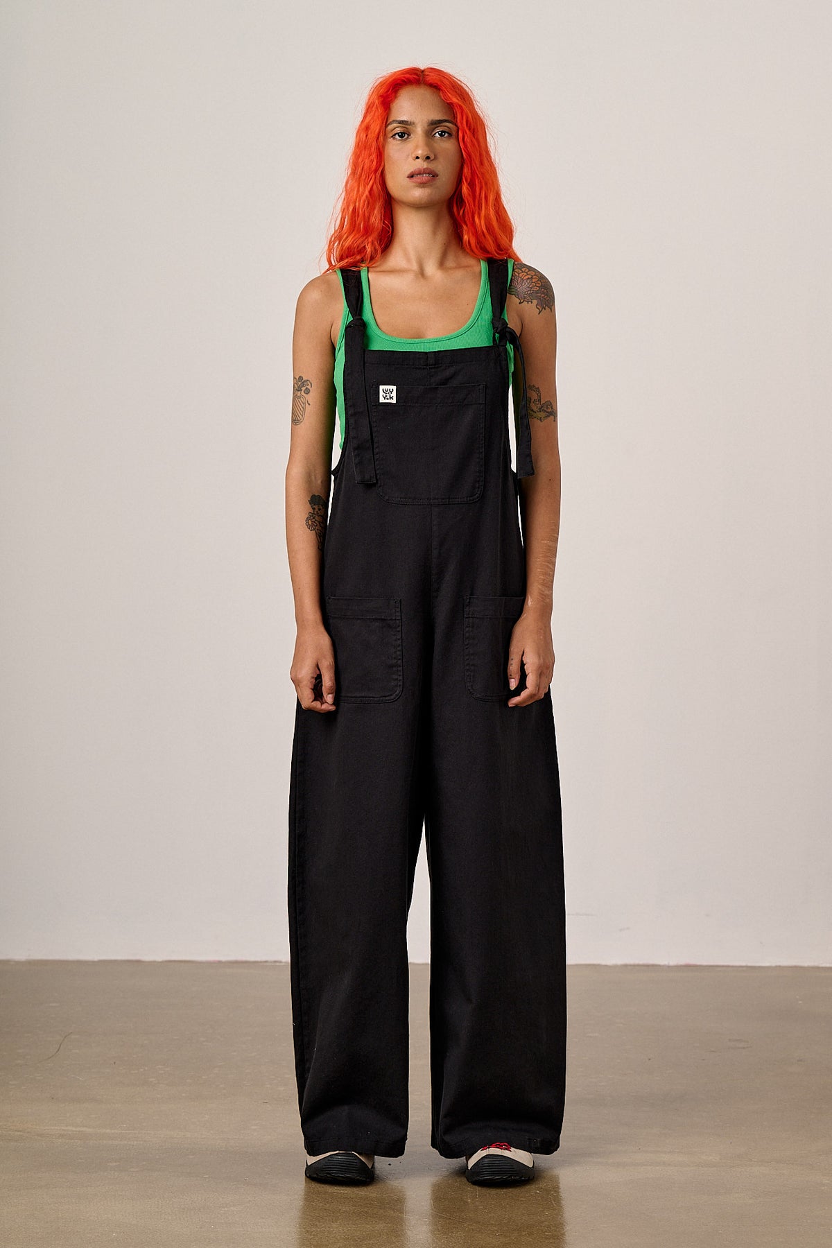 Arlo - Wide Leg Dungarees Organic Cotton in Black