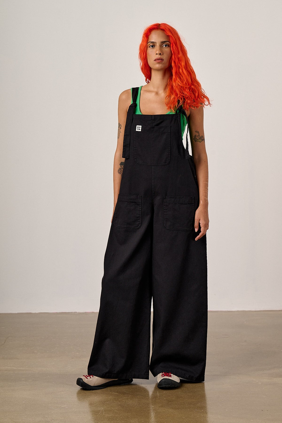 Arlo - Wide Leg Dungarees Organic Cotton in Black