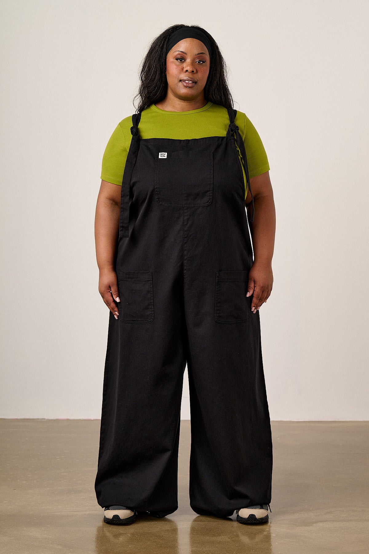 Arlo - Wide Leg Dungarees Organic Cotton in Black