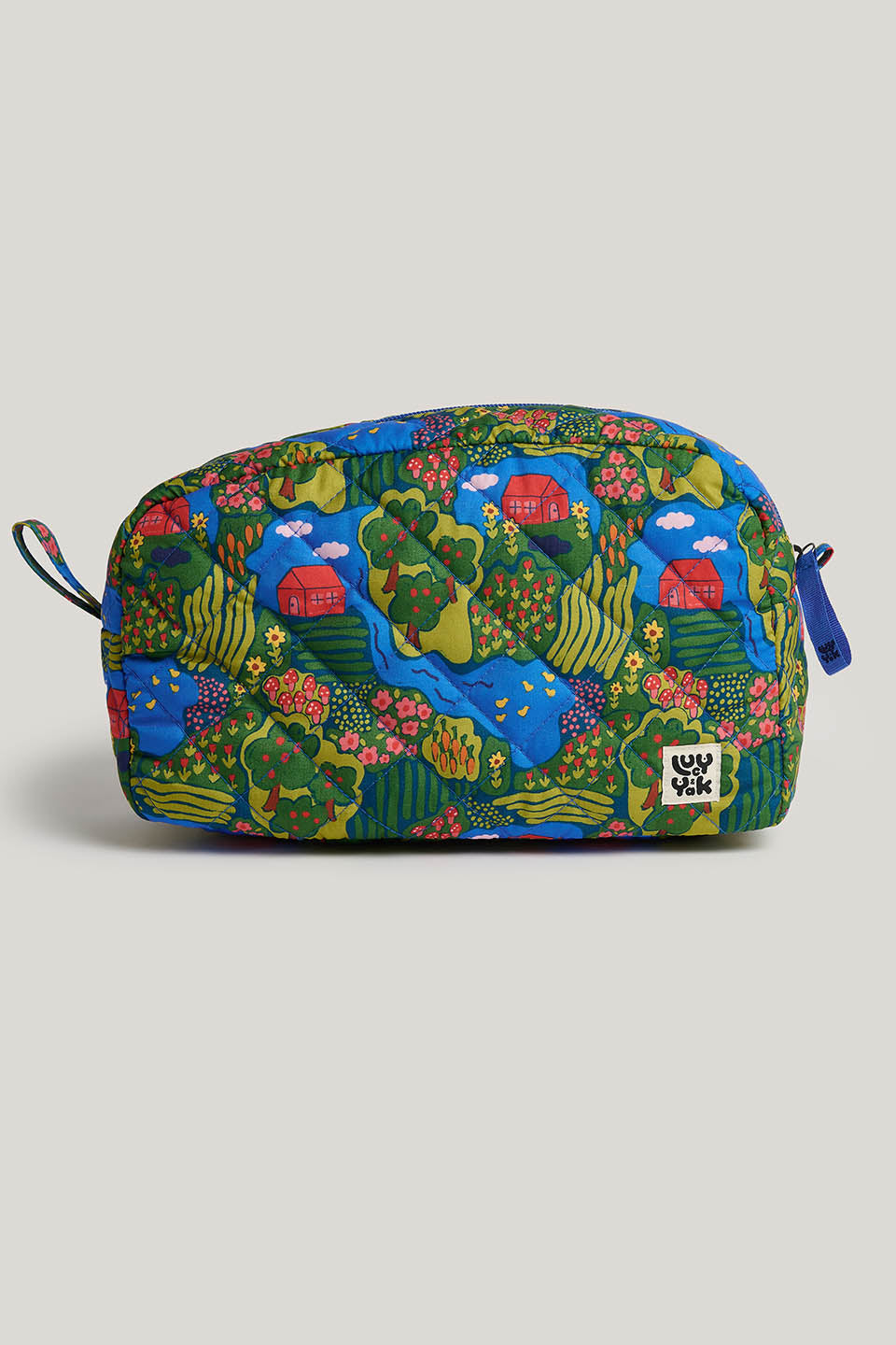 Amaliah - Large Washbag Recycled Polyester in Farmyard Scene
