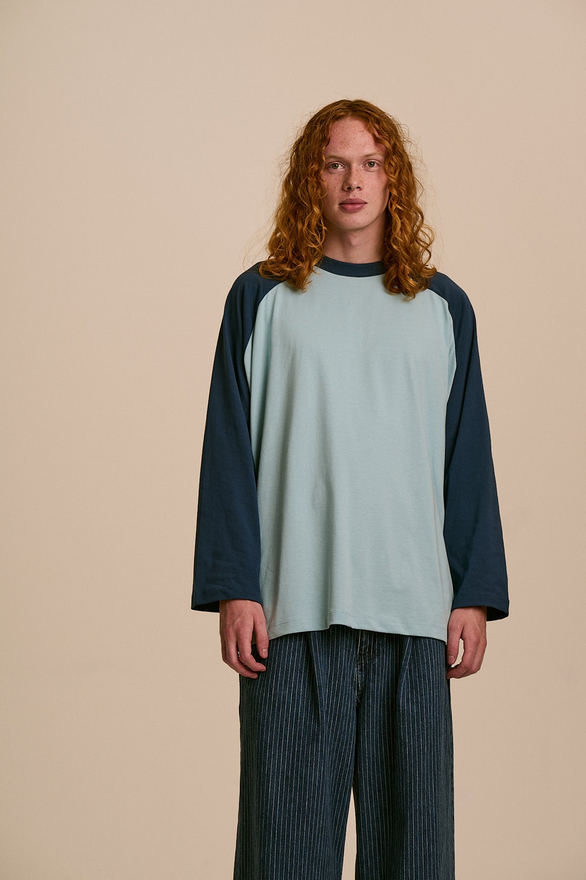 Bennett - Oversized Organic Cotton Raglan Tee in Blue (IMPERFECT)