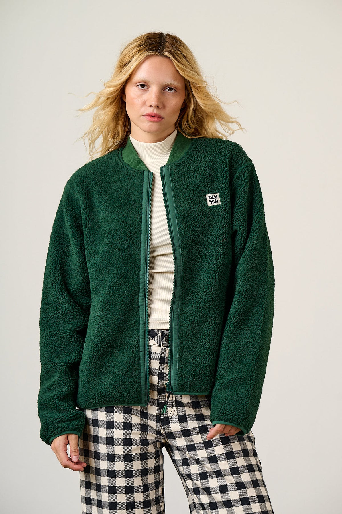 Cassie - Bomber Jacket Recycled Polyester Borg Fleece in Green