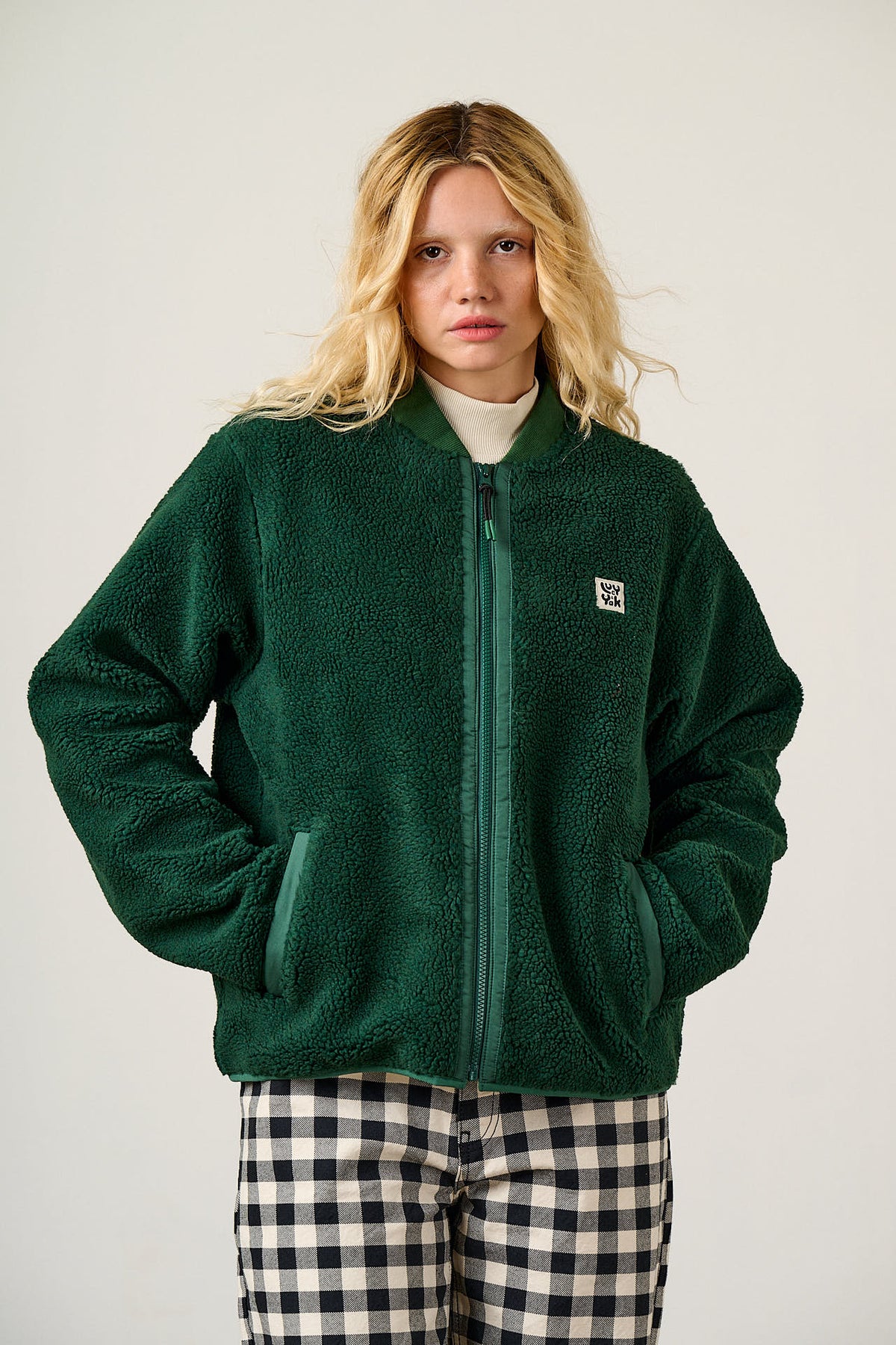 Cassie - Bomber Jacket Recycled Polyester Borg Fleece in Green