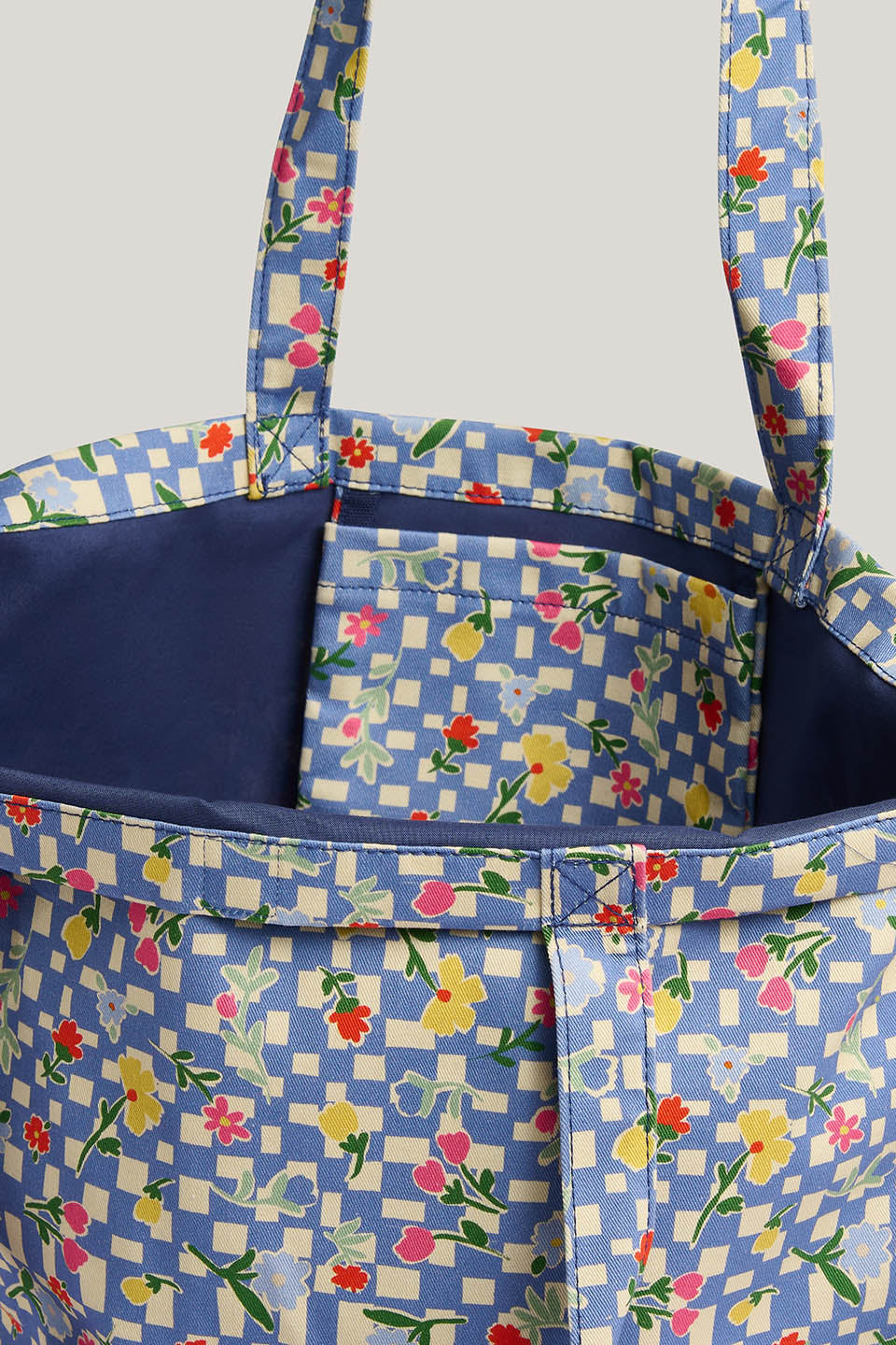 Catalina - Oversized Tote Organic Cotton in Ditsy Floral Checkerboard
