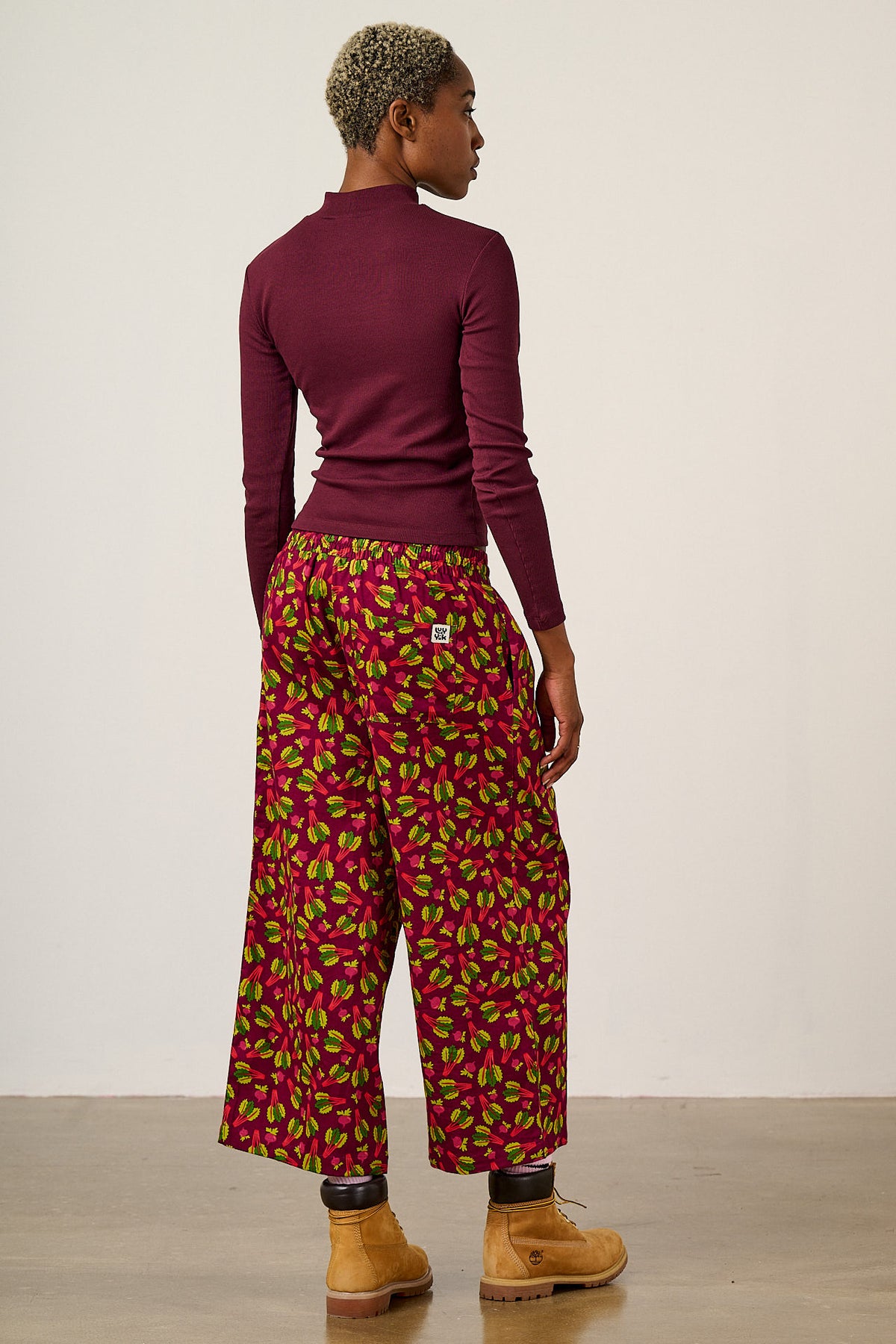 Chuck - Wide Leg Trousers Organic Cotton in Rhubarb Print