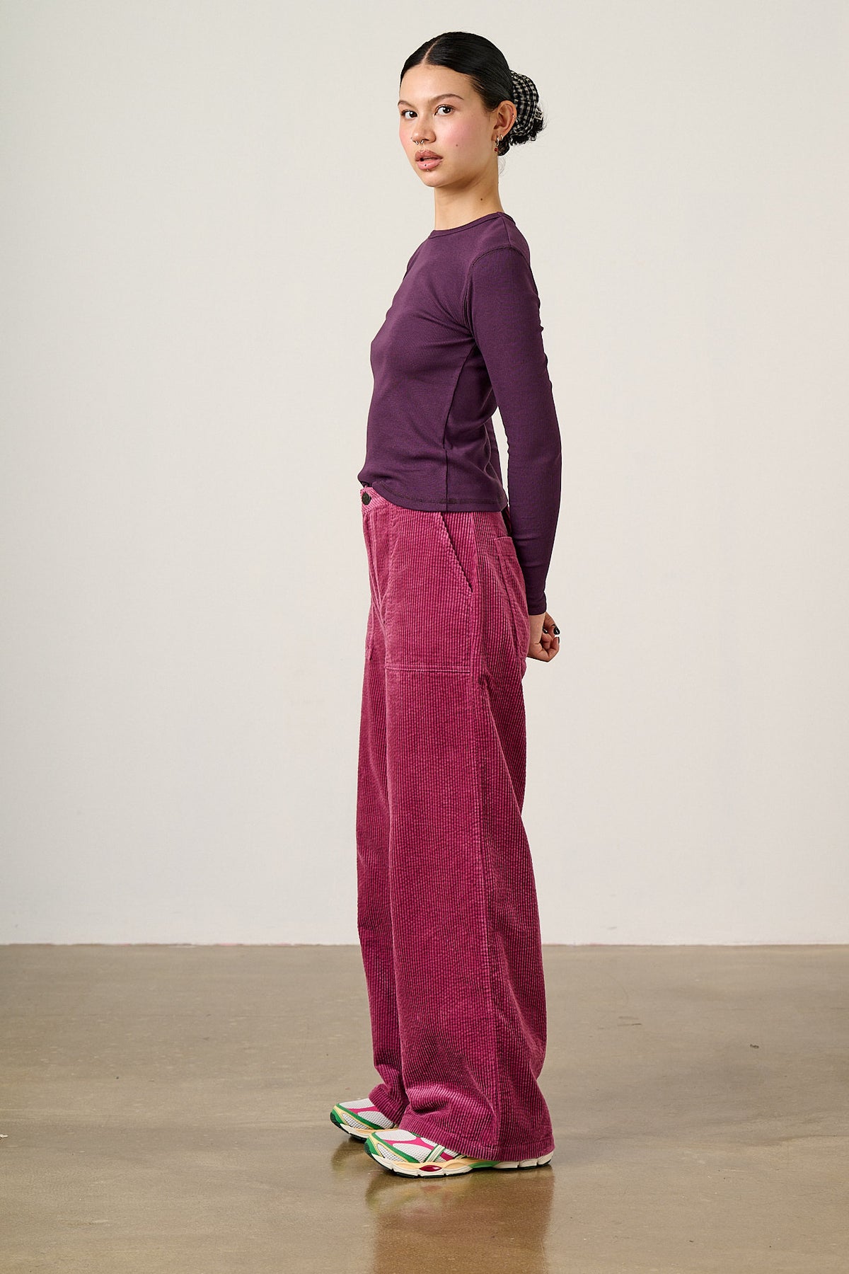 Delores - Organic Cord Wide Leg Trousers in Raspberry