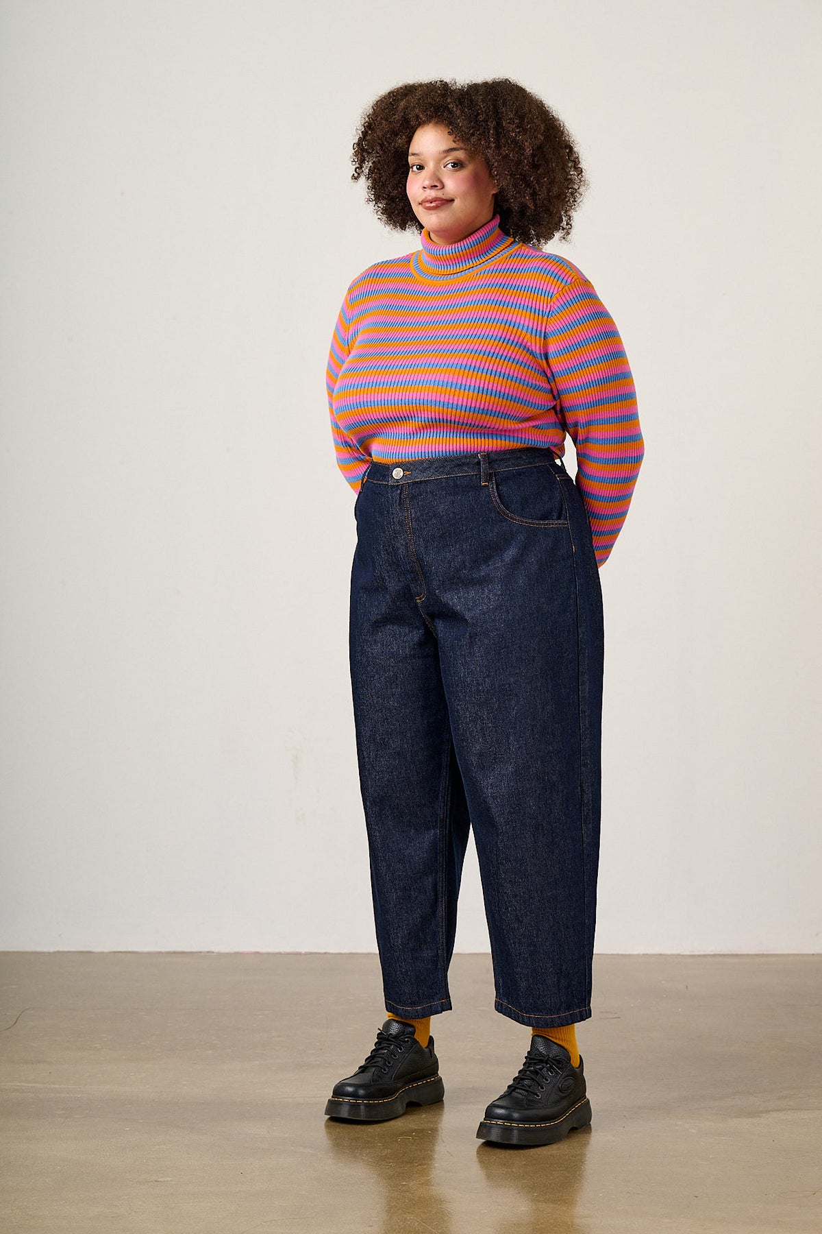 Drew - Cropped Straight Leg Jeans Organic Cotton Denim in Vintage Indigo