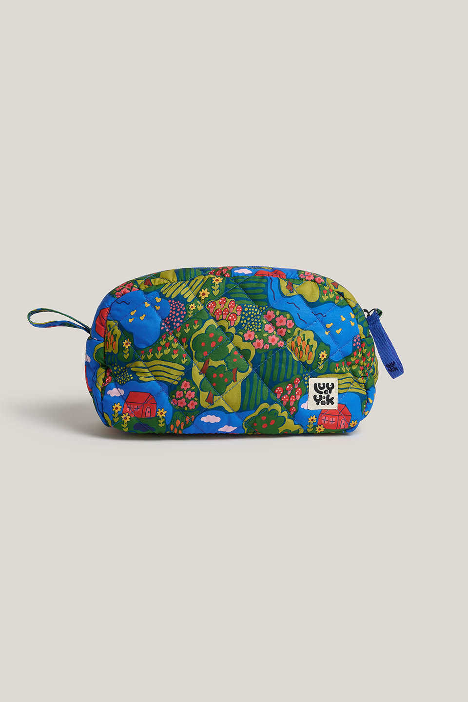 Malina - Small Washbag Recycled Polyester in Farmyard Scene