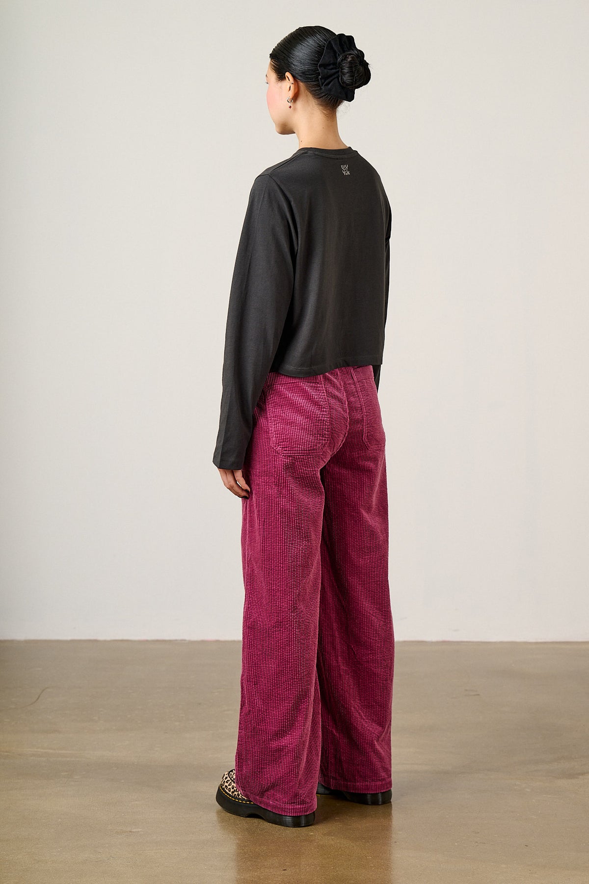 Mio - Long Sleeve T-Shirt Cotton in Charcoal