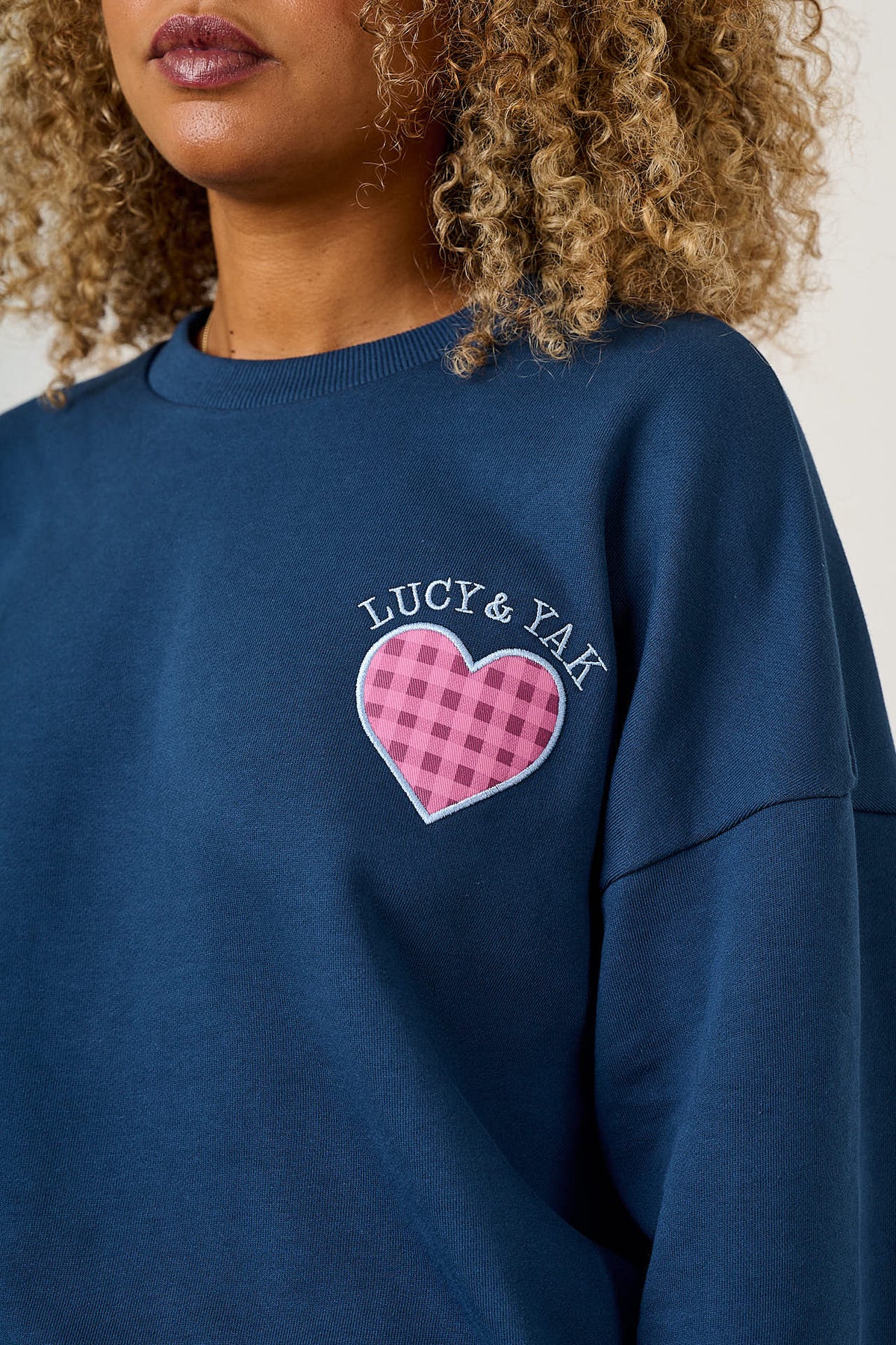 Sutton - Organic Cotton Blend Sweatshirt in Love Heart Applique