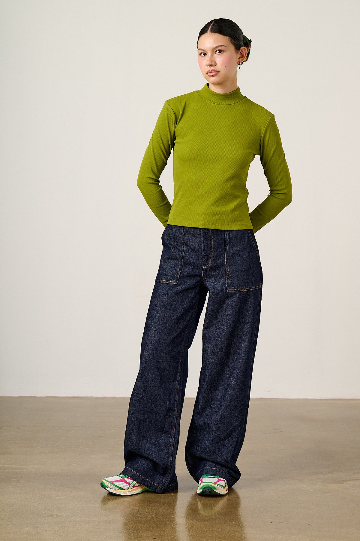 Tia - Long Sleeve Funnel Neck Top Cotton in Cypress Green