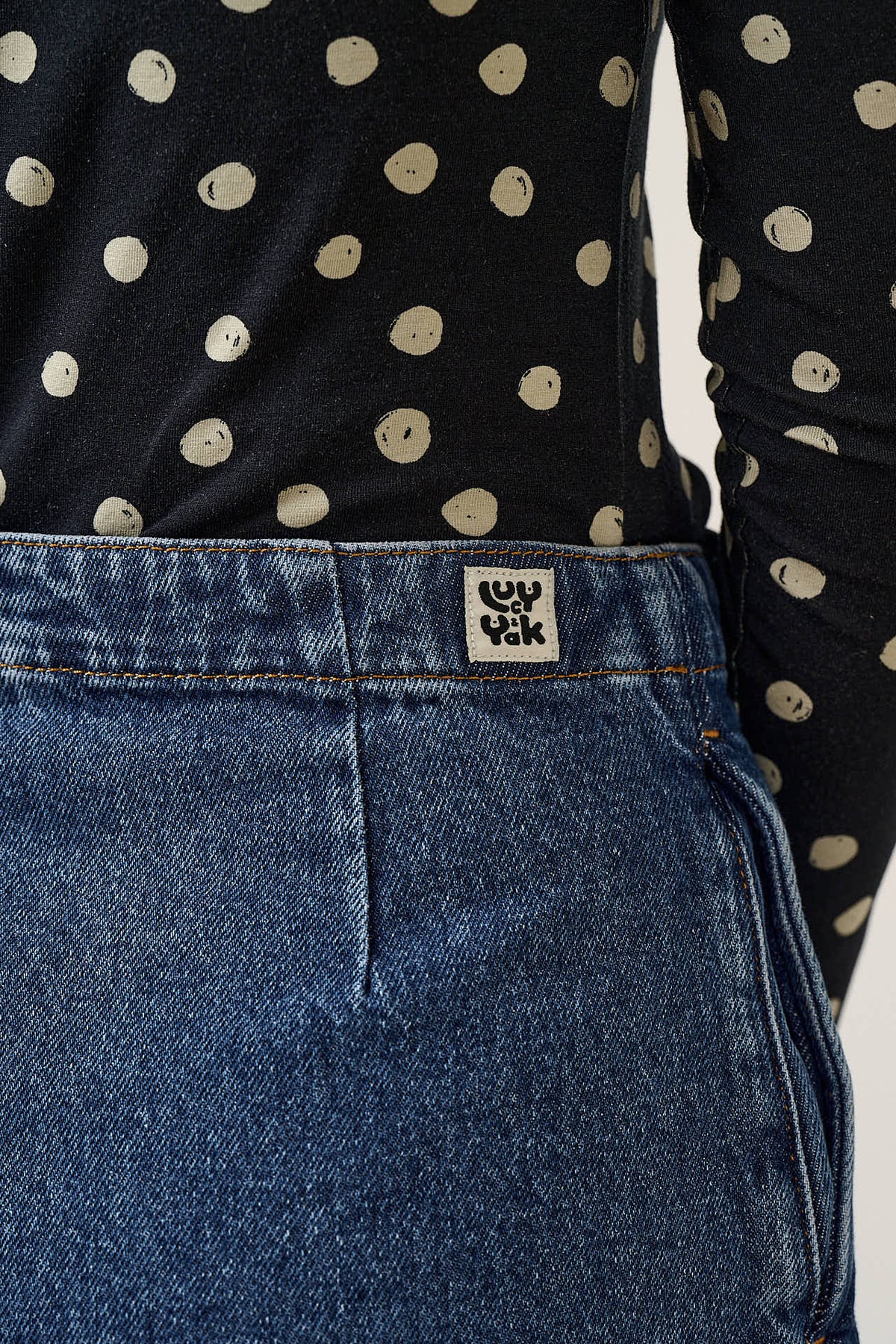 Veeda - Skort Organic Cotton Denim in Mid Wash Blue