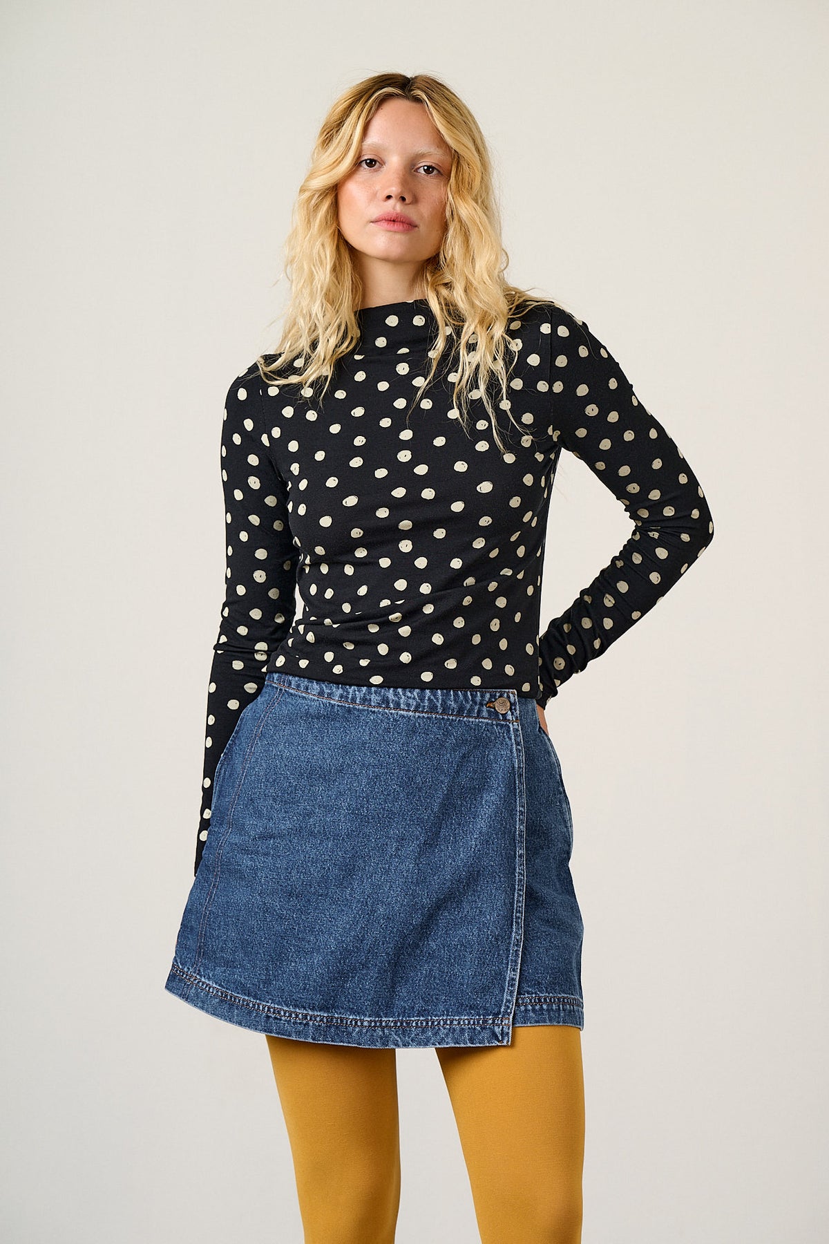 Veeda - Skort Organic Cotton Denim in Mid Wash Blue