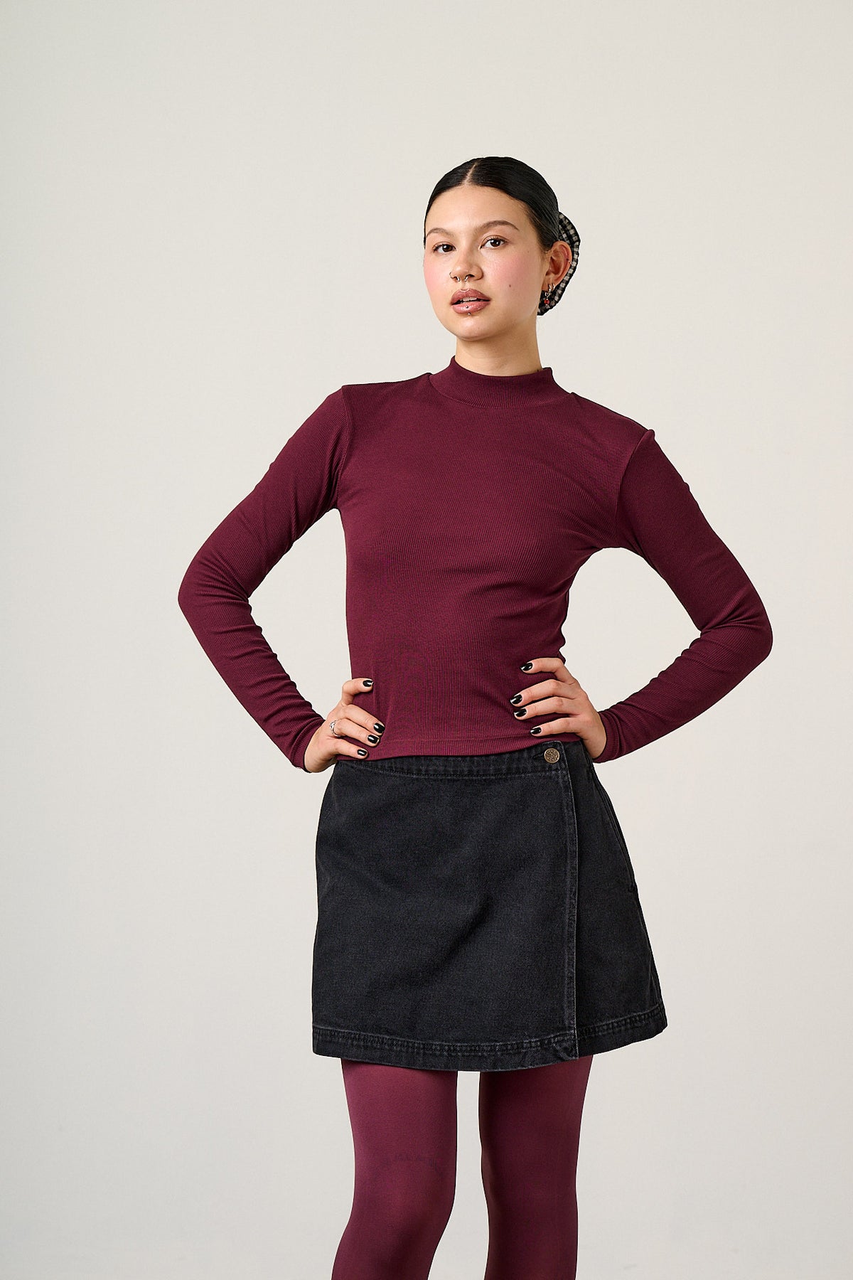 Tia - Long Sleeve Funnel Neck Top Cotton in Port