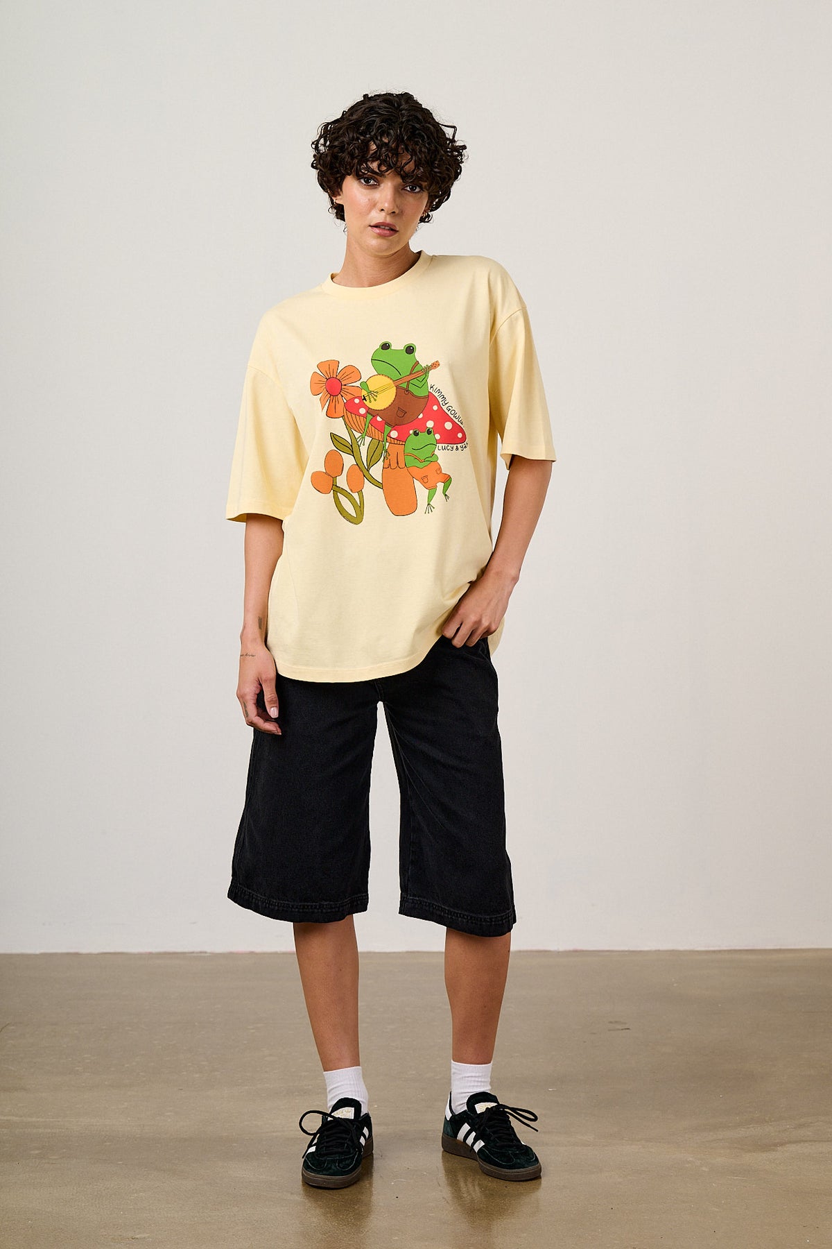Benny - Oversized T-Shirt Organic Cotton in Kimmy Gowland & Yak