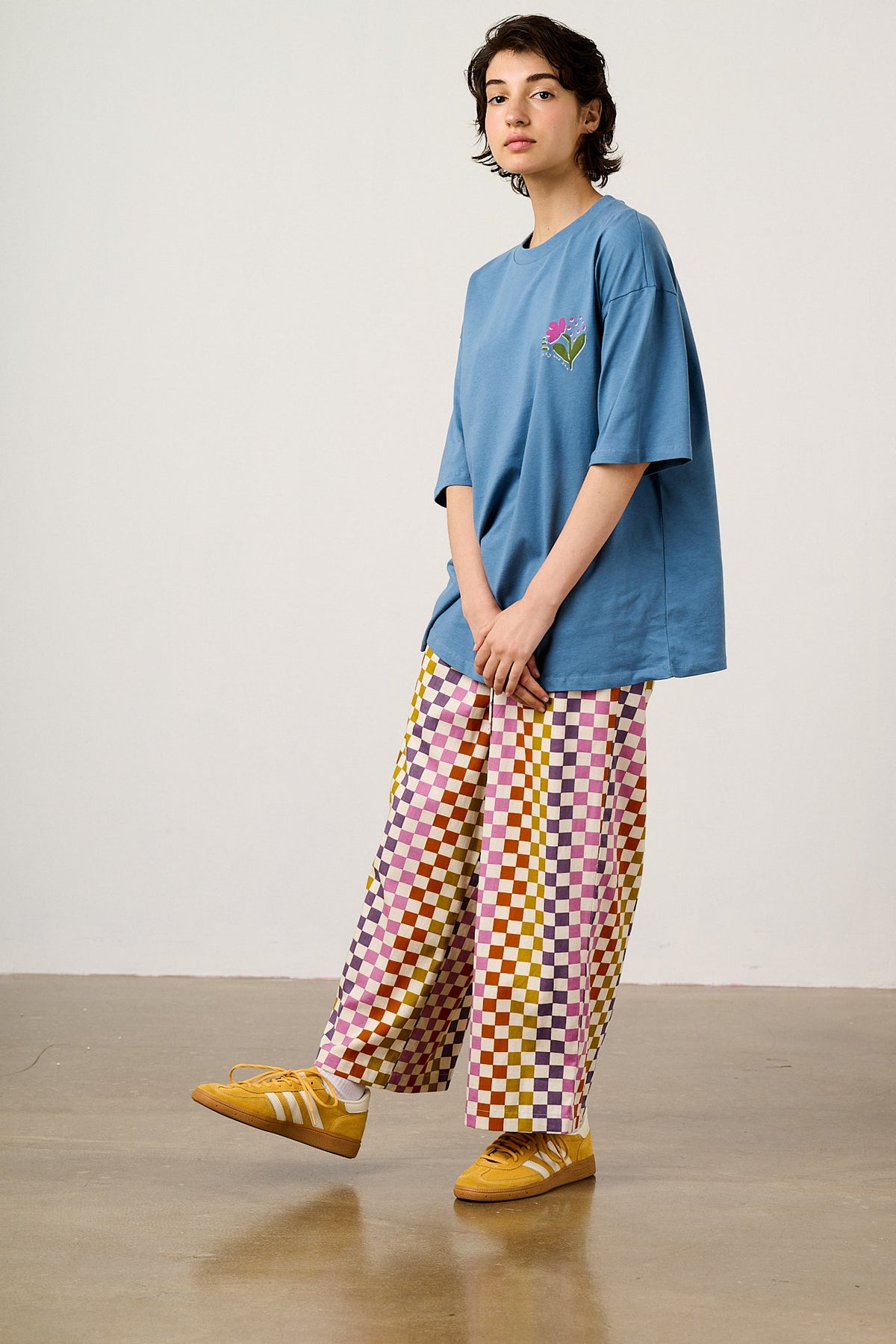 Benny - Oversized T-Shirt Organic Cotton in Blue Retro Picnic Graphic