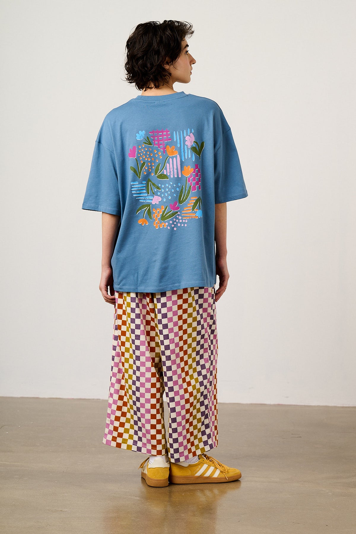 Benny - Oversized T-Shirt Organic Cotton in Blue Retro Picnic Graphic